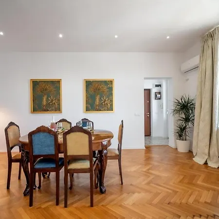 Stylish Arc De Triomphe Herastrau Διαμέρισμα *