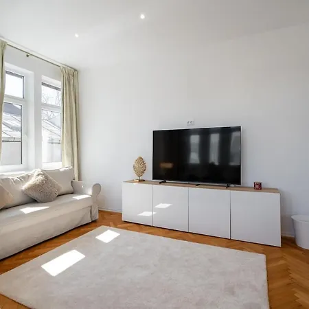 Apartamento Stylish Arc De Triomphe Herastrau